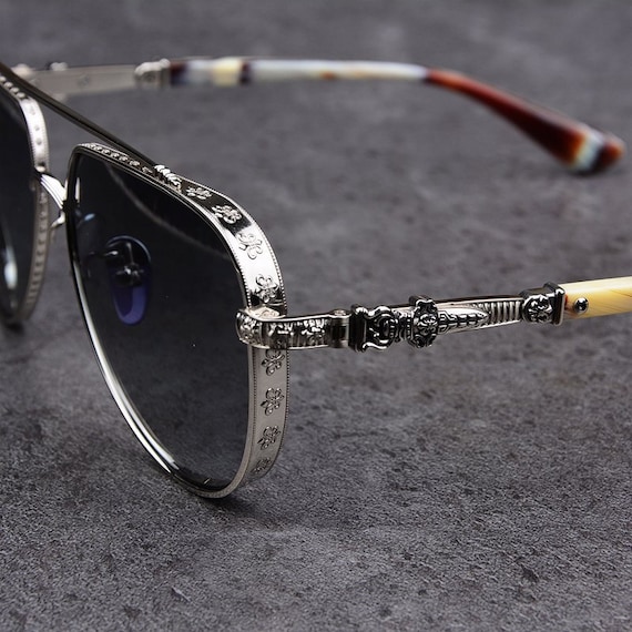 Heatwave - Future Tech Black Frame Sunglasses - Arctic Chrome Lens