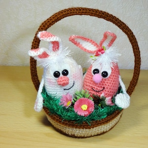Wzór szydełkowy Amigurumi Króliczek w Koszyku Wielkanocnym