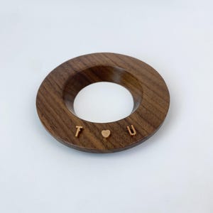Personalized Walnut Coffee Filter Cup Holder / Suitable for V50/V60/origami filter cup / Personalized coffee gift