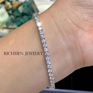 5MM Round Cut Moissanite Tennis Bracelet,14K White Gold Plated Handcrafted Luxury Jewelry for Men & Women