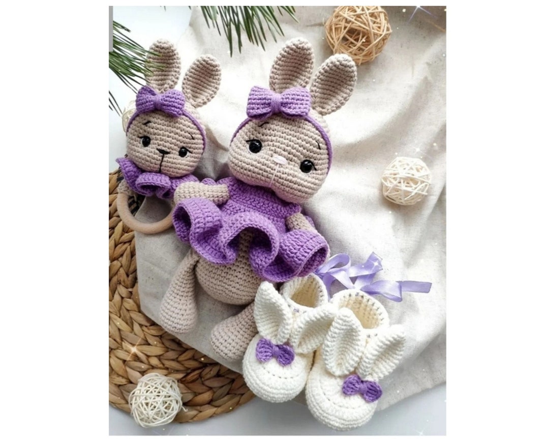 Newborn Set,personalized Baby Toys, Baby Shower Gift Basket,neutral