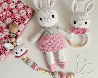 Baby Gift Set / 3 piece crochet bunny Baby Gift Set / Rattle Set / Baby Gift / Handmade / Sensory Toy/ Crochet Animals, Newborn Set