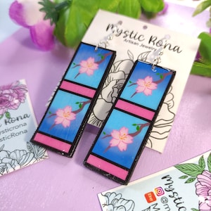 Sakura earrings. Japanese earrings for anime lovers. Japan culture wooden earrings. Pink flowers.