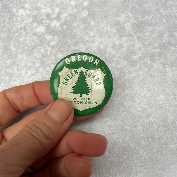 Oregon Green Guard Badge, Travel Badge, Vintage Pin Badge, Travel Souvenir