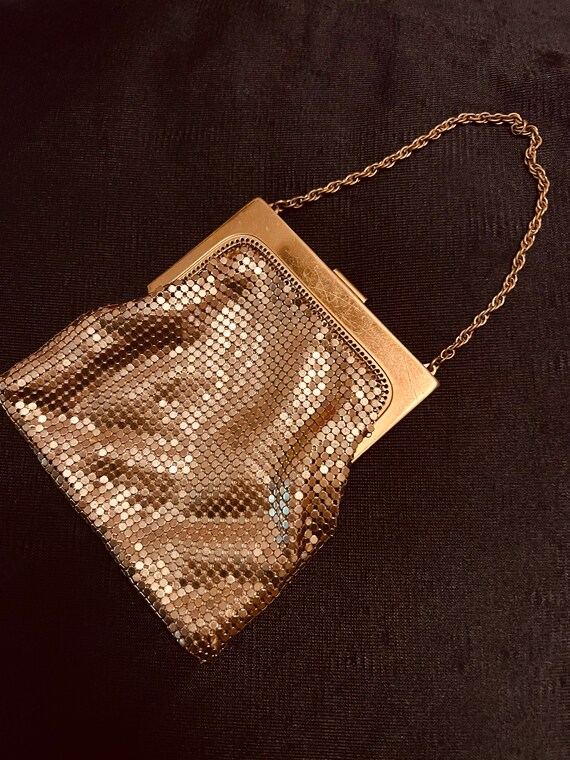 1930’s Era Vintage Whiting & Davis Gold Mesh Purse - image 2