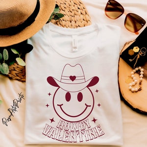 Howdy Valentine Cowboy Svg: Happy Face Shirt Design (SVG PNG)