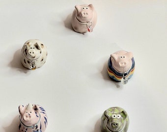Schwein,Glücksschwein aus Keramik,Schweinebande,mit Epoxidharzanhänger