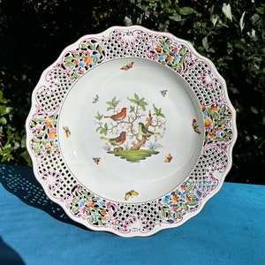 Herend Rothschild Bird Large Pierced Porcelain Charger, 39 cm (15 inches) Diameter