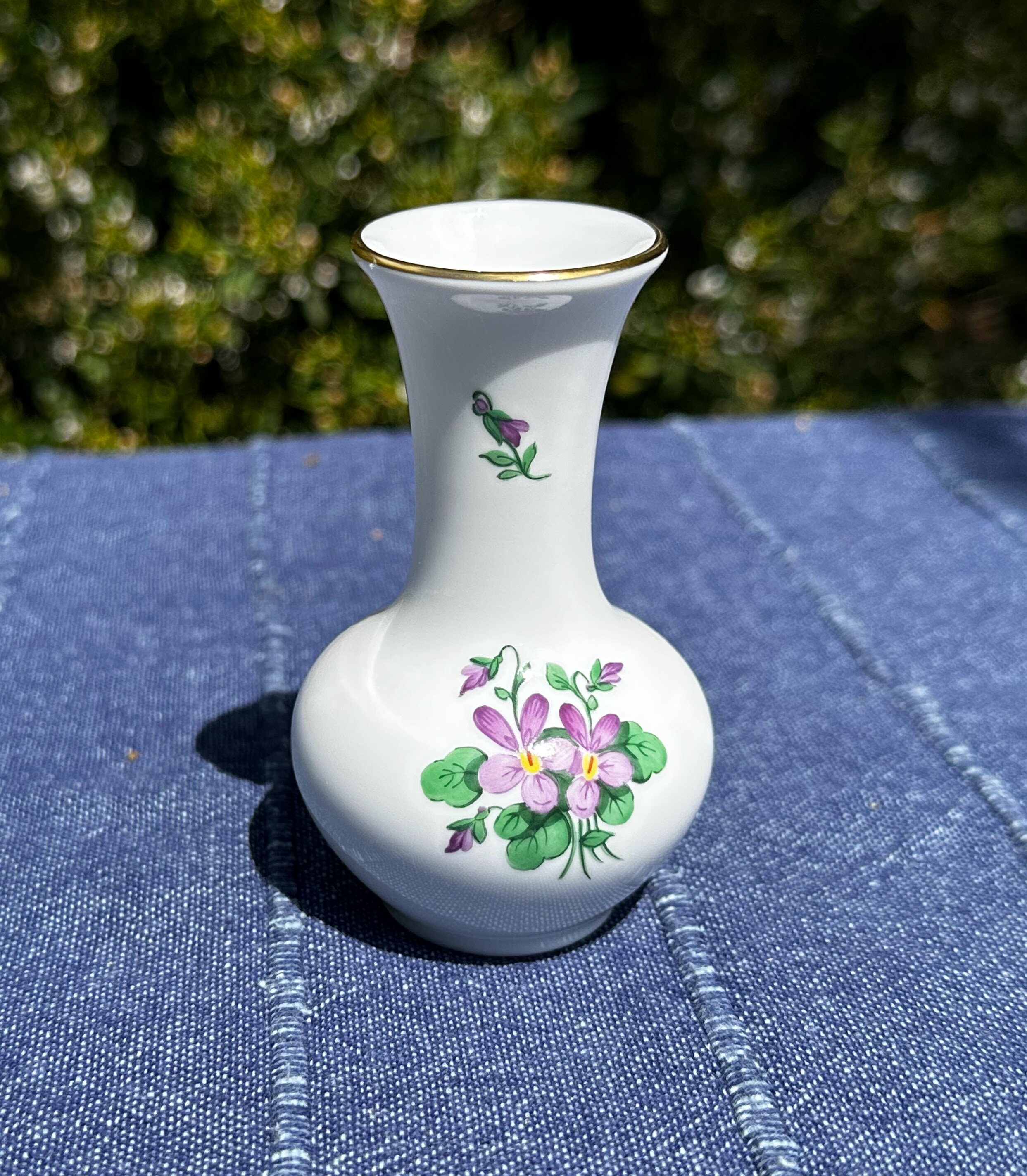 Vase Boule à Col Long – Augarten Wien – Service Maria Theresia – Porcelaine Vintage