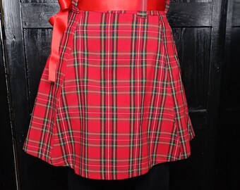 Handmade Red Checkered Mini Skirt: Chic Above-Knee Fashion, 70-77cmx51cm