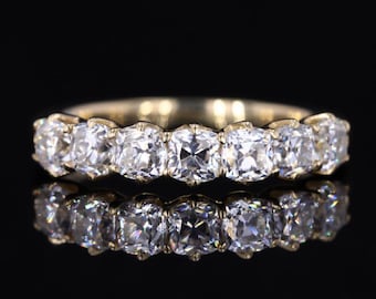 Old Mine kussen geslepen diamant halve eeuwigheid band, zeven stenen griffen set, 14 kt geelgouden trouwring