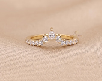 V Shaped Chevron Lab Diamond Wedding Band, 14K Gold Pear Round Curved Band, Stackable Contour Matching Band for Women, Anniversary Gift for