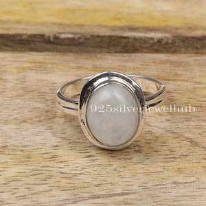 Rainbow Moonstone Ring, 925 Sterling Silver Ring, Oval Gemstone Ring, Handmade Moonstone Ring, Women Silver Jewellery, Wedding Gift For Her