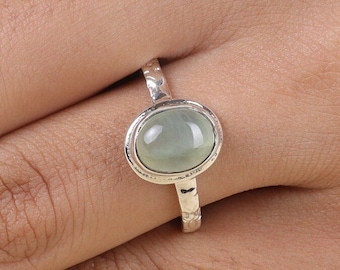 Bague en préhnite naturelle, bague en argent sterling 925, bague cabochon avec pierres précieuses, bijoux minimalistes, bague pour femme, bague faite main, cadeau pour elle