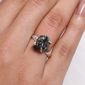 Shungite mens ring top