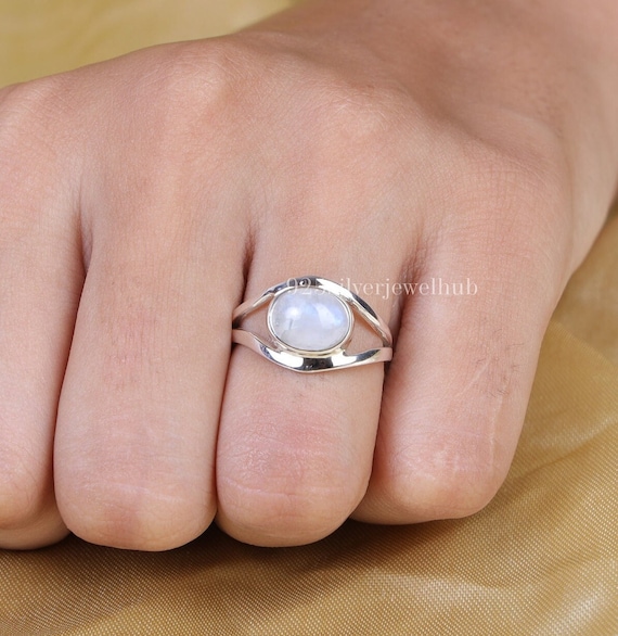 Moonstone Oval Ring - 925 Sterling Silver, Vintage Boho Style, Sizes 7, 8, 9, Comes With Velvet Bag