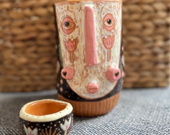 Handmade Vase With A Face And Pomegranate Design / Pomegranate Sgraffito Jar / Handbuilt Terracotta Vase / Mom Gift / Sgraffito Pottery