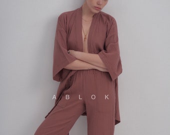 Conjunto de kimono y pantalón de algodón orgánico: atuendo playero bohemio
