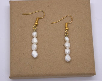 Stone earrings | Pearl White
