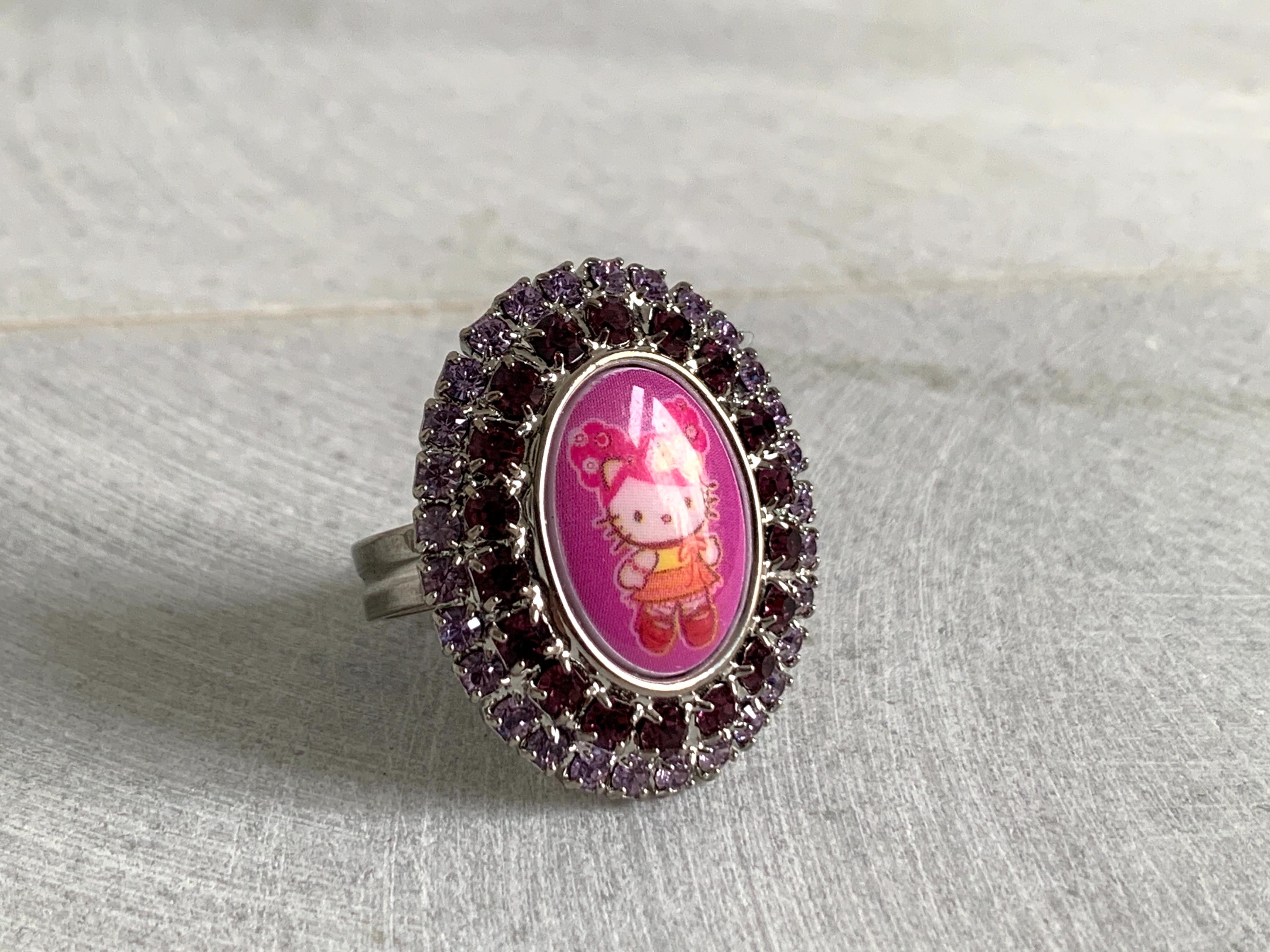 Reserved/////////rare Hello Kitty Ring Tarina Tarantino