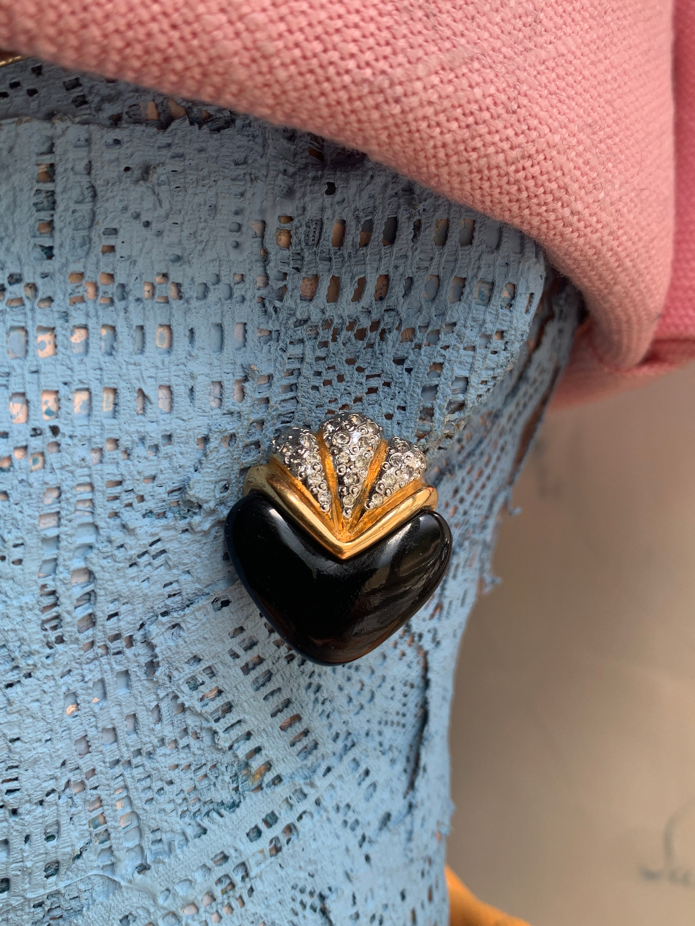 VOGUE BIJOUX Earrings Gold Black Heart Large Vintage