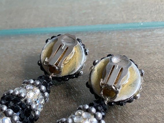 Boucles D'Oreilles Clips Vintage Années 70-80 - Métal Argenté Et Perles De Couture