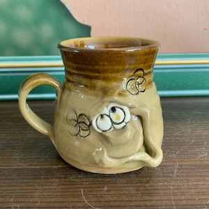 Ugly Pottery Made in Wales Medtronic estc Vintage Mug cup