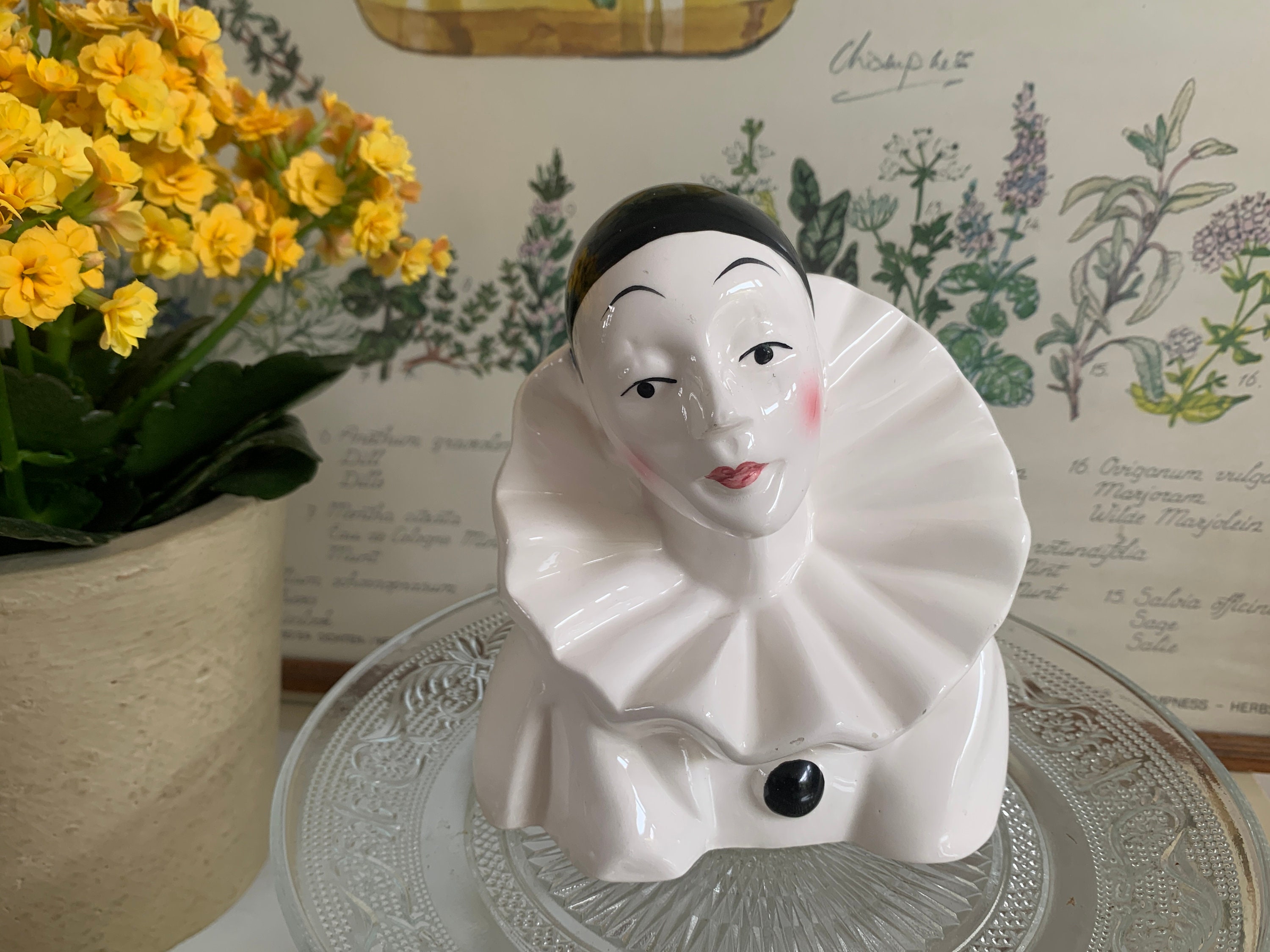 Pierrot Gourmand ceramic bust