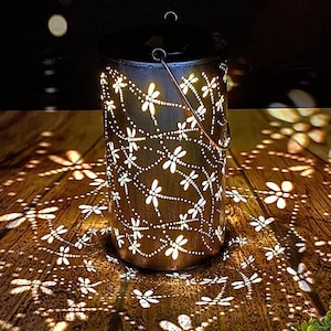 Dragonfly Solar Lantern Lights, Solar Garden lights, Outdoor Waterproof, Decorative Solar Powered for Garden or Pathway