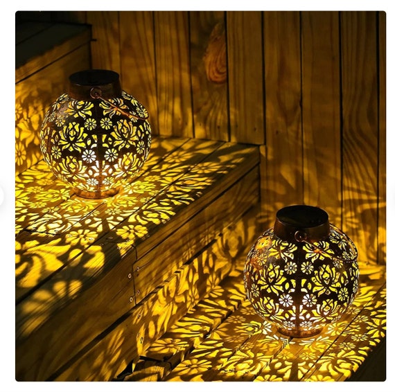 2 Pack Decorative Solar Garden Lights Outdoor Garden Solar Garden