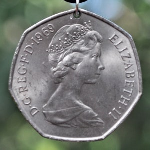 Large Queen Elizabeth II Coin Pendant Necklace-Reversable