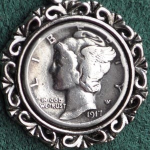 Vintage 1917 Silver Mercury Head Dime Coin Pendant Necklace
