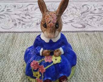 Royal Doulton Limited Edition Bunnykin in original box. Daisie Bunnykins &quot;springtime&quot; 1972
