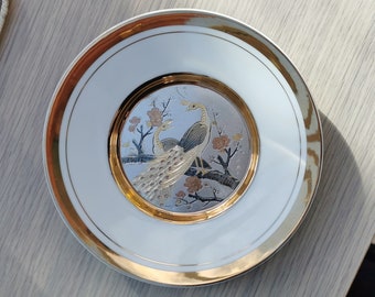 Japanese Art of Chokin Plate, 24K Gold. Original engraved art showing peacocks, flowers and trees gilded in gold and silver in original box