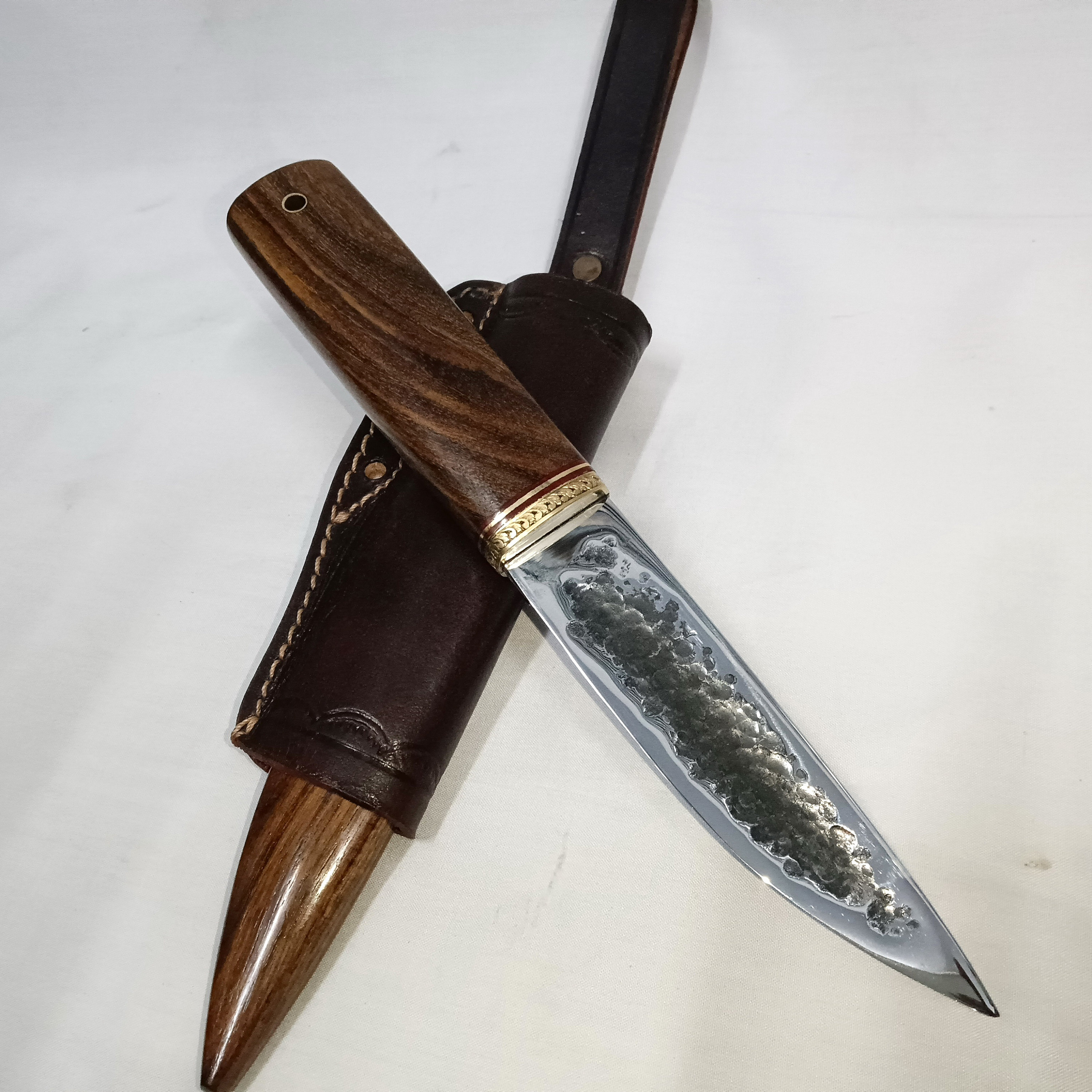 ヤクートナイフ　Yakut knife Yakut Knives for sale, Forged Yakut Knives – Valhallaworld