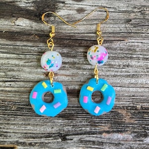 Sprinkled donut earrings
