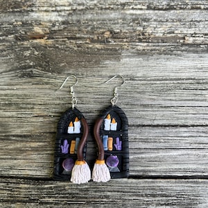 Bookshelf earrings