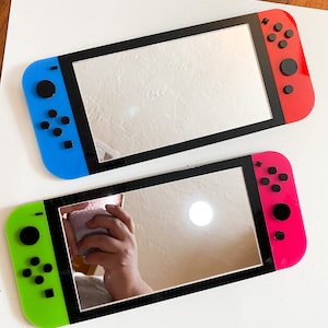Game Console Mirror