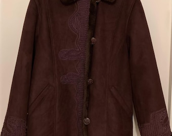 A Beautiful Woman's Coat Size 44/45 (18-20) (XL)