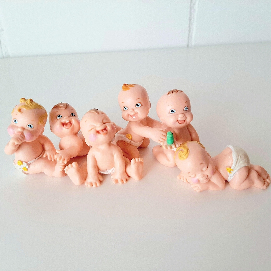 Figurines et statues jouets Hasbro avec babe