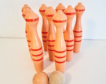 ヴィンテージ レッド 木製 ボーリング / スキットルズ ゲーム - ピン 9