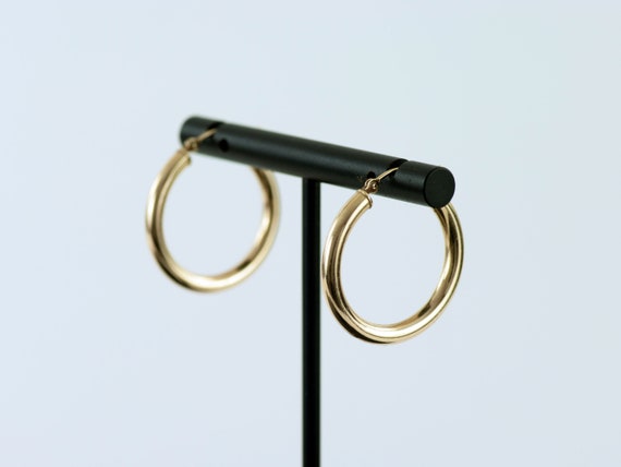 14K Solid Gold Hoop Earrings - image 4