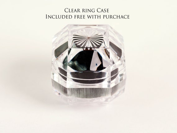 Silver Cubic Zirconia Ring with 21 Stones - image 9