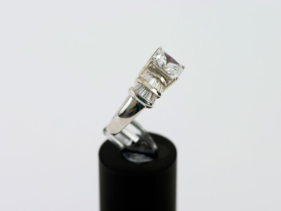 Silver Cubic Zirconia Ring with 21 Stones - image 5
