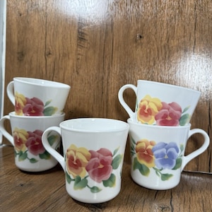 Corning Ware Corelle Summer Blush Pansy Mugs/Cups - Set of 5
