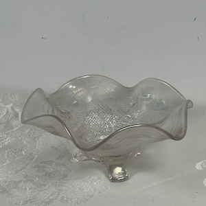 Northwood Carnival Glass Fine Cut & Roses Ruffled Bowl, Fancy Interior Pearl