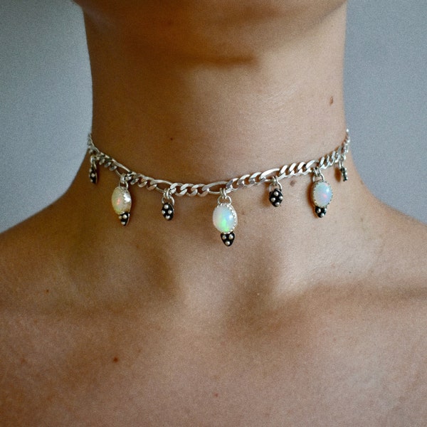 Opal Dots ᠅ Choker mit Sterling Silber in Figaro oder Panzerkette - Fairy Princess Aesthetic, Whimsical Industrial, Rave, Welo Gem