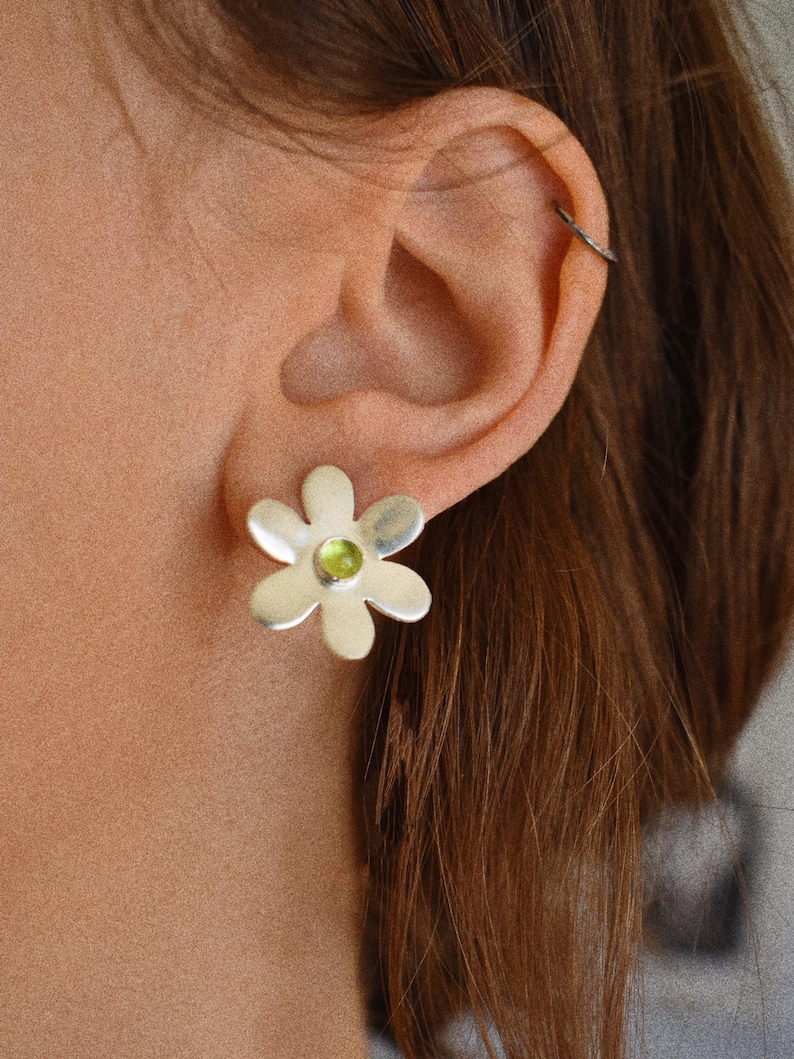 Willow Avalon Collection x Lil' Daisy Earrings - Etsy Festival Shop Exclusive - Handmade Sterling Silver Stud Earrings with Green Peridot image 2