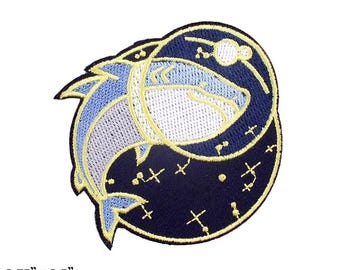 Cute Blue Dolphin Ocean Sea Nature Round Embroidered Iron On Patch