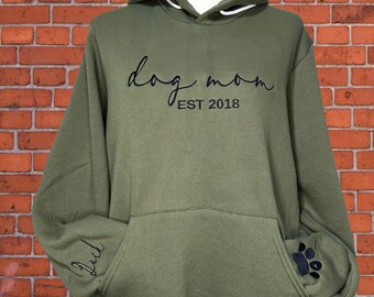 Snuggle Up, Dog Mom: Adorable Sweatshirt for Pet Lovers